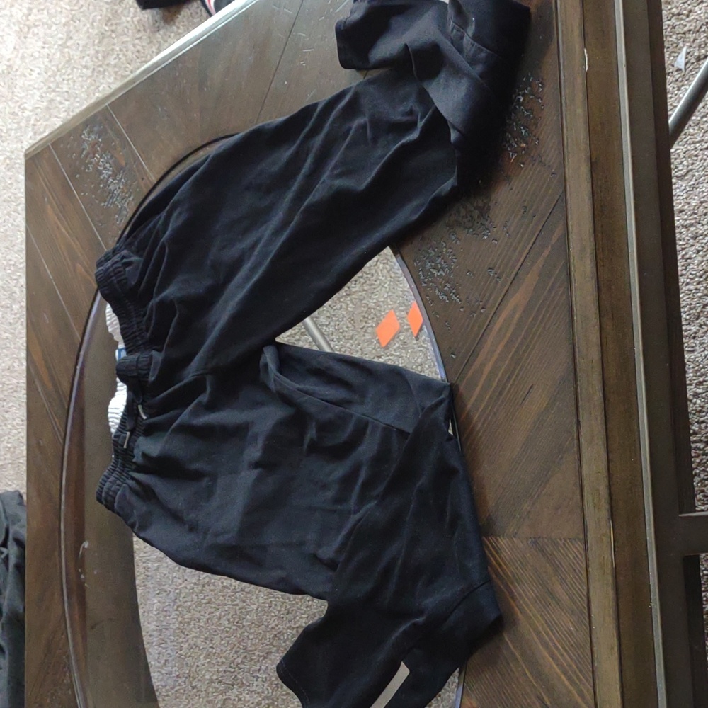 NWOT ARIZONA JEANS JOGGERS SIZE L. 14/16